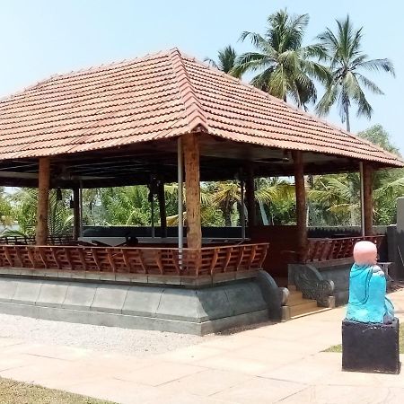 Vakkom Palazzo Varkala Exteriér fotografie